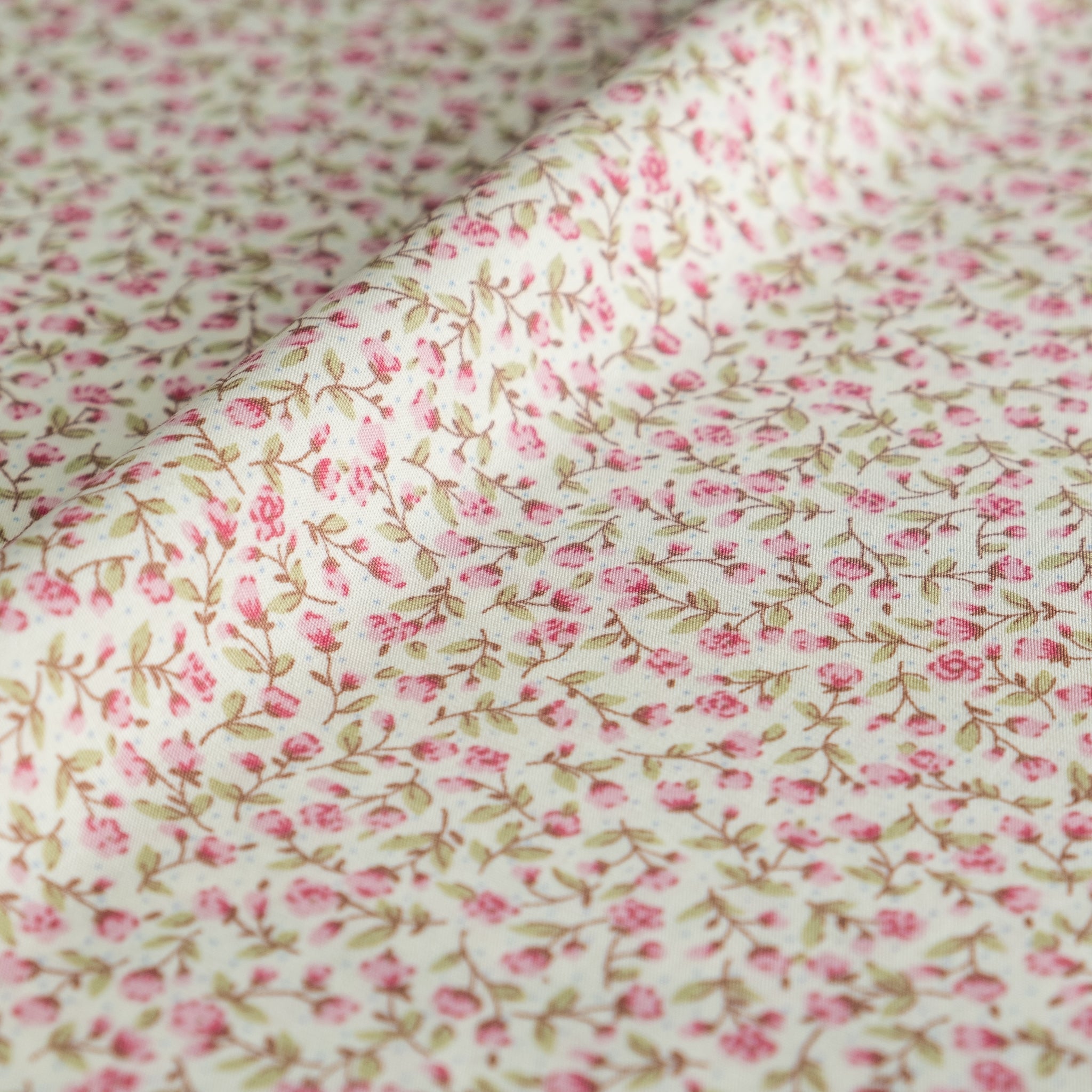 Pale Pink Ditsy Floral Fabric | 100 ...